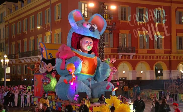 S20128 cpa 06 Nice - Scènes de Carnaval - Place de la Préfecture